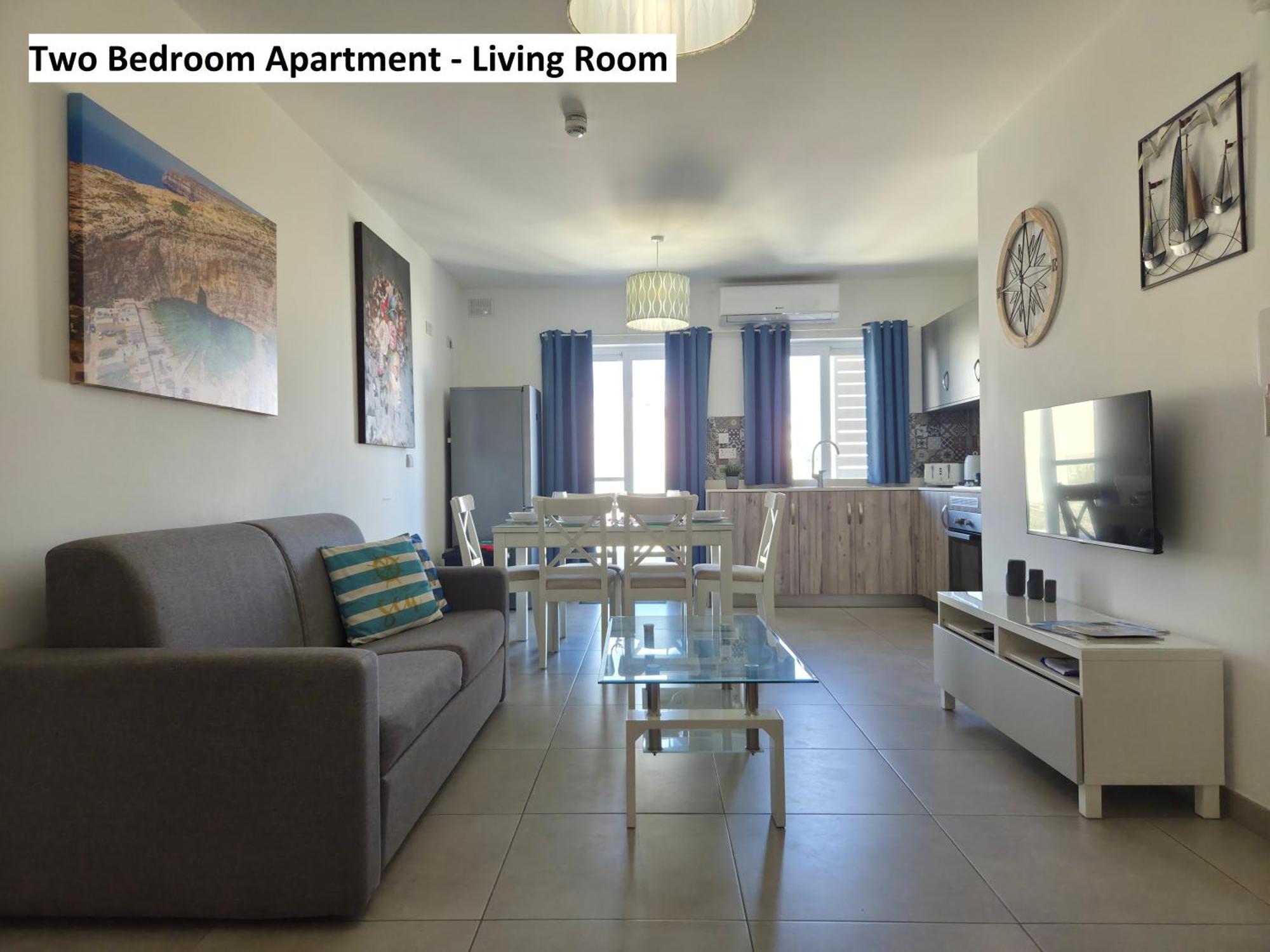 Blue Sky Apartments L-Imgarr Room photo
